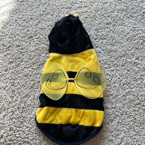 Pet New York Bumblebee Costume Small Halloween Dress Up EUC Dog Cat Cosplay - Picture 2 of 10
